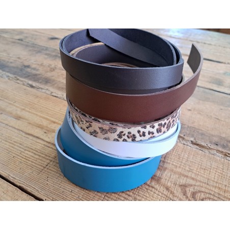 lot de 5 bandes de cuir 2eme choix - maroquinerie - accessoires - cuir en stock