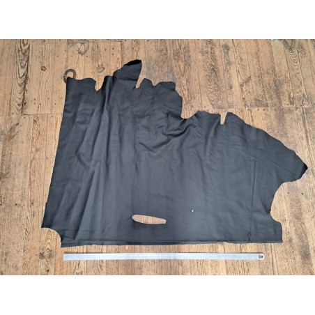 Demi-peau de cuir de vache grainé - Noir mat - B - Cuir en Stock