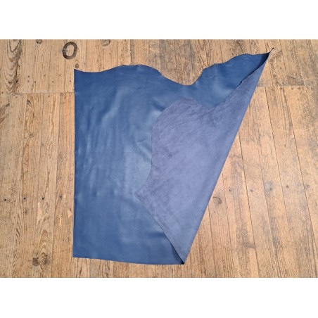 demi peau de cuir de veau lisse bleu denim - maroquinerie - ameublement - Cuir en stock