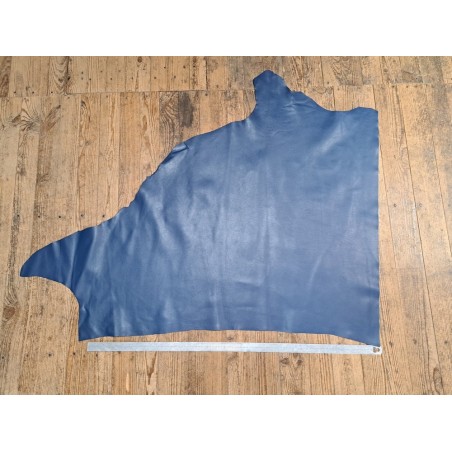 demi peau de cuir de veau lisse bleu denim - maroquinerie - ameublement - cuirenstock