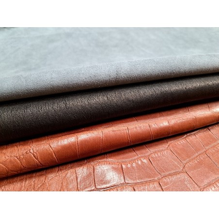 Lot de 2 peaux de cuir - promotions bonnes affaires - maroquinerie - Cuirenstock