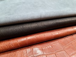 Lot de 2 peaux de cuir - promotions bonnes affaires - maroquinerie - Cuirenstock