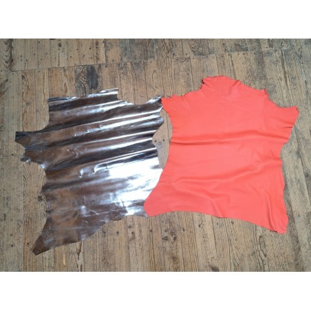 Lot de 2 peaux de cuir - promotions bonnes affaires - maroquinerie - Cuirenstock