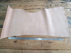 Collet de vache tannage végétal nubuck - Naturel