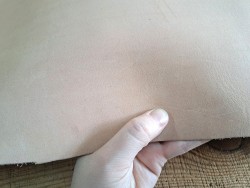 Collet de vache tannage végétal nubuck - Naturel