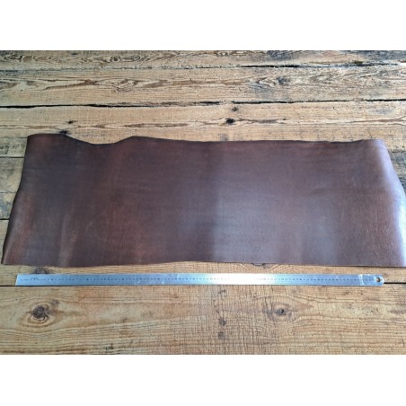 Collet de vache tannage végétal grainé -Châtaigne- Cuir en Stock