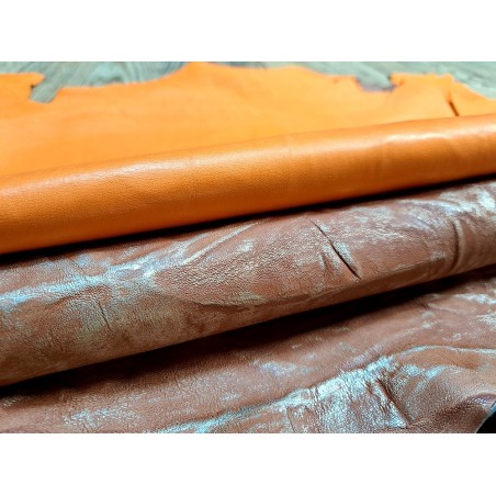 Lot de 2 peaux de cuir d'agneau et de chèvre - G - Cuir en Stock