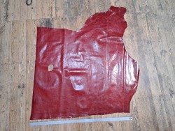 Demi-peau de cuir de vachette ciré pullup - Tannage végétal - Rouge -A