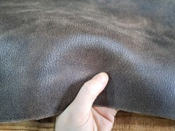 Collet de vache tannage végétal grainé nuancé - Marron