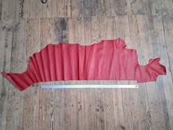 Demi peau de cuir de veau lisse rouge - Maroquinerie - Cuir en stock