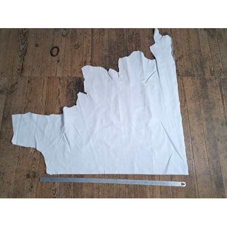 Grand morceau de cuir de veau grainé blanc - Cuir en Stock