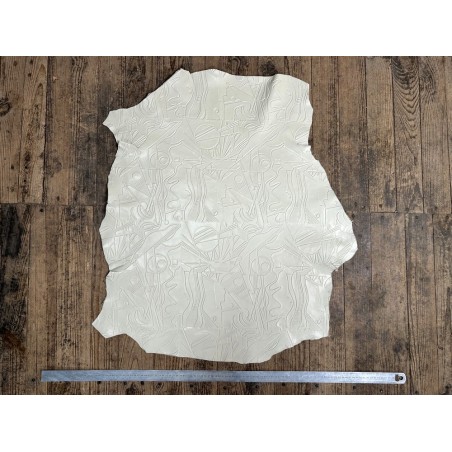 Peau de cuir de mouton grain sovietico ivoire - maroquinerie - ameublement - Cuir en Stock