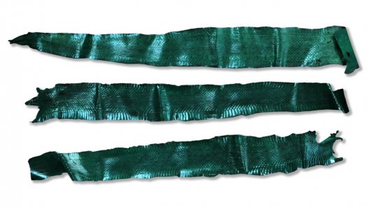 lot morceaux peau de serpent cuir exotique cuirenstock vert émeraude