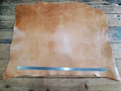 Collet de vache tannage végétal - Naturel - holster-couteaux-ceinture-cuir en stock
