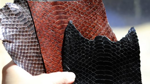 peau de serpent véritable cuir de luxe cuirenstock brun marron