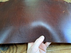 Bande de collet tannage végétal grainé - Châtaigne - Cuir en Stock