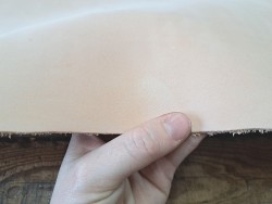 Collet de vache tannage végétal nubuck - Naturel