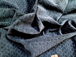 Peau de veau velours effet tressé - vert forêt - Maroquinerie - Cuir en Stock