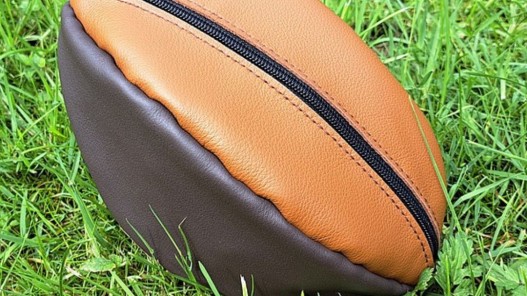 Box DIY La trousse de toilette RUGBY en cuir recyclé - à coudre soi-même - Cuir en Stock
