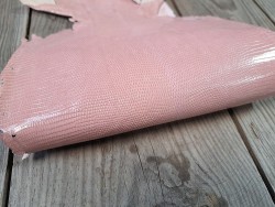 Cuir de lézard - rose dragée- accessoire bijou maroquinerie - Cuir en Stock