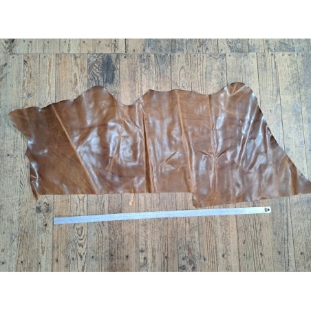 Demi-peau de cuir de vachette pullup ciré - Brun - A