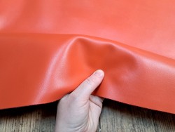 demi-peau vache lisse - potiron - maroquinerie - accessoires - cuirenstock