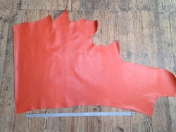 Demi-peau de cuir de vachette lisse - Orange potiron - maroquinerie - cuir en stock