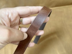 Bande de cuir - double croupon - Pullup Noisette - anse de sac - lanière - Cuir en Stock