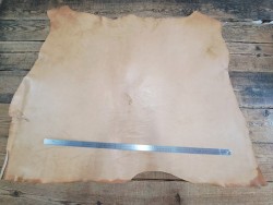 Collet de cuir de vache tannage végétal finition naturelle – A -