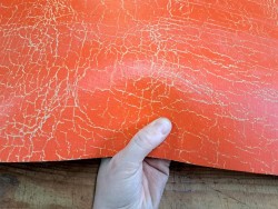 Morceau de vache tannage végétal craquelé - Orange - Cuir en Stock
