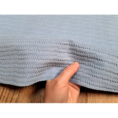 Peau de veau velours tresse épi - bleu ciel - cuirenstock