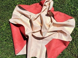 Peau de veau velours vintage nacrée - rouge corail - cuir en stock