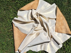 Peau de veau velours vintage nacrée - miel - maroquinerie - cuirenstock