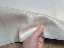 Peau de veau velours vintage nacrée - musca - maroquinerie - Cuirenstock