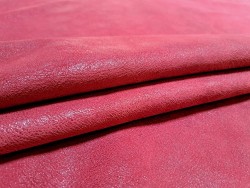 Peau de veau effet vieilli - framboise - maroquinerie - cuirenstock