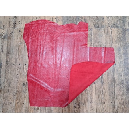 Peau de veau effet vieilli - rouge - maroquinerie - cuirenstock