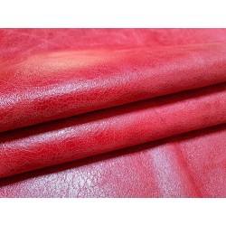 Peau de veau effet vieilli - rouge - maroquinerie - cuirenstock