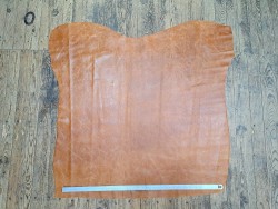 Peau de veau effet vieilli - brun clair - maroquinerie - cuir en stock