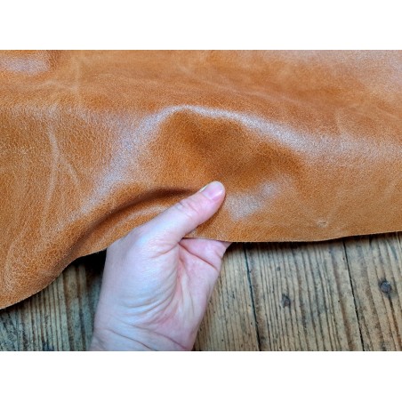 Peau de veau effet vieilli - brun clair - maroquinerie - Cuirenstock