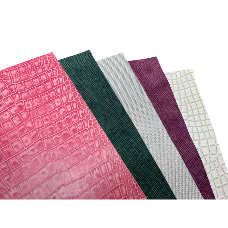 Lot Surprise De 10 Morceaux De Cuir - Dimensions Environ 20x15 Cm, Divers Coloris Et Types, Neuf