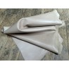Demi-peau de cuir de veau lisse au tannage souple - Beige crème - Cuir en Stock