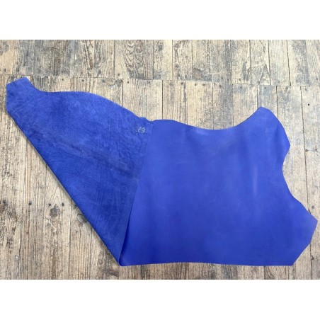 Demi-peau de cuir de veau lisse au tannage souple - Violet mat - Cuir en Stock