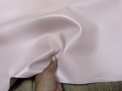 Peau de cuir d'agneau lisse rose nude - Cuir en Stock