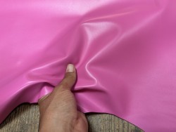Peau de cuir d'agneau lisse rose pink - Cuir en Stock