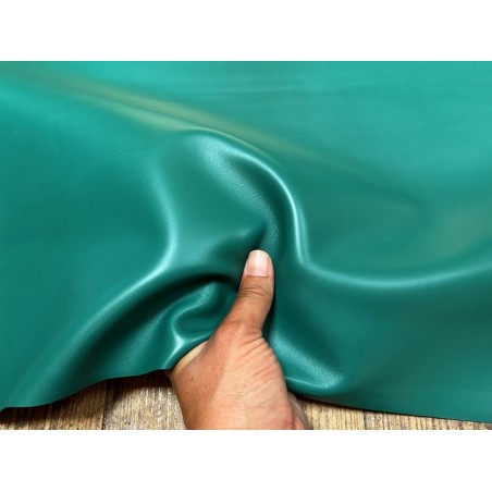 Peau de cuir d'agneau lisse vert - Cuir en Stock