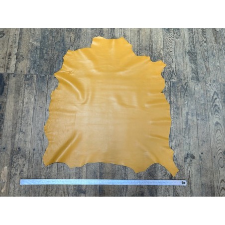 Peau de cuir d'agneau lisse jaune ocre - Cuir en Stock