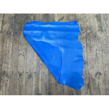 Peau de cuir d'agneau lisse bleu cyan - Cuir en Stock