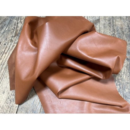 Demi-peau de cuir de veau lisse au tannage souple - Gold - Cuir en Stock