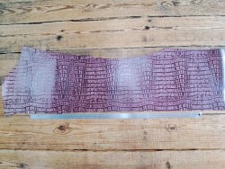 Bande de collet vegetal effet crocodile - Violine - Cuir en Stock