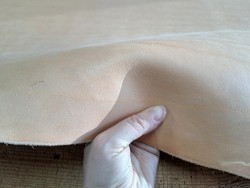 Collet de cuir de vache tannage végétal finition naturelle – A -